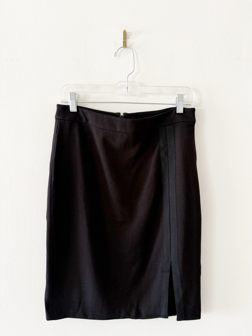 Barneys New York Black Ponte Front Slit Pencil Skirt Size Large (L)